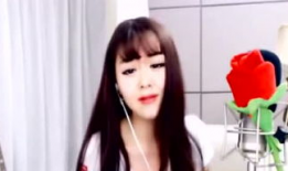 国产美女自拍视频,展现青春风采与时尚魅力